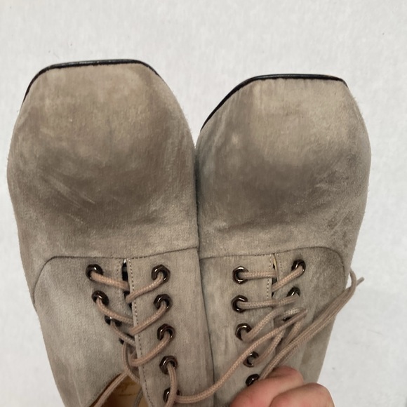 Christian Louboutin taupe gray suede platform heel square toe booties shoe 41 10 - Picture 6 of 6